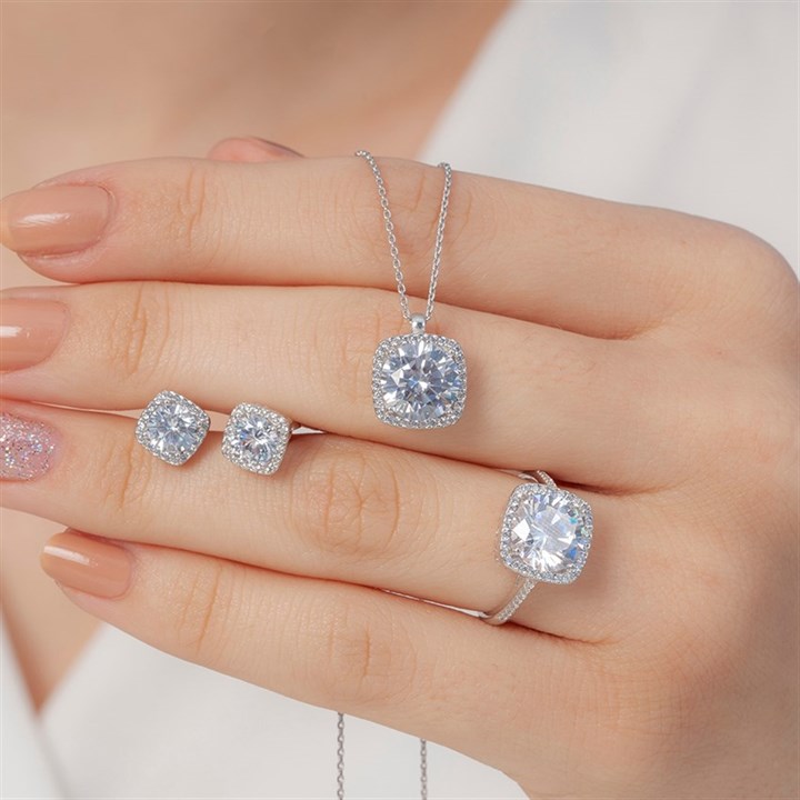 HowToTakeCareOfWhiteGoldJewelleryIcon.jpg