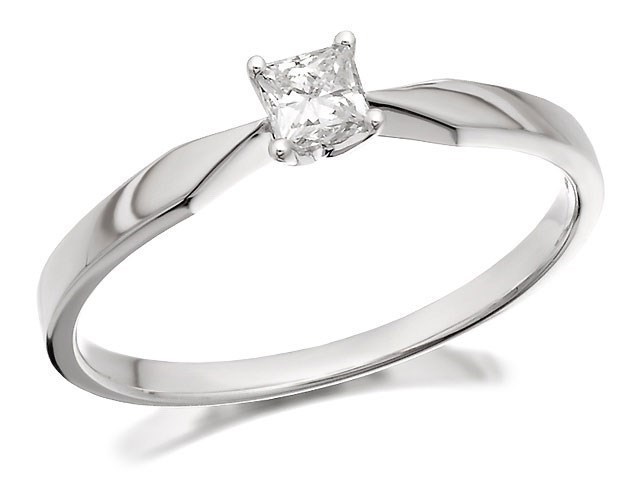 Polar Fire 9ct White Gold Princess Cut Diamond Solitaire Ring - 1/4ct - D6603