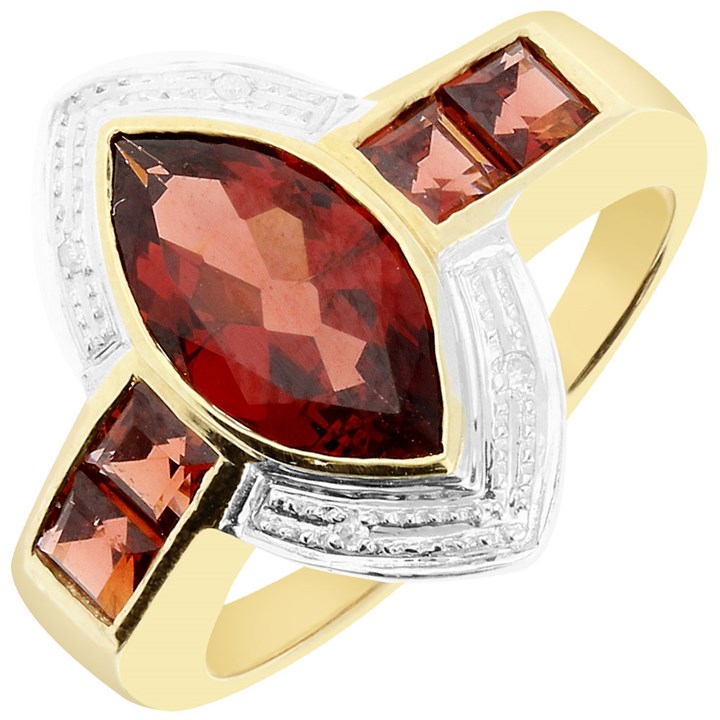 9ct Gold Garnet And Diamond Ring - D84001
