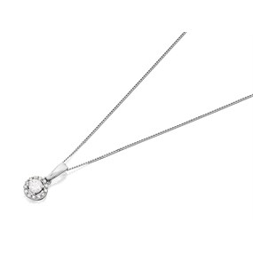 9ct White Gold Diamond Halo Cluster Necklace - 15pts - D5658