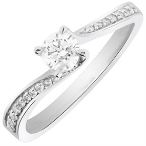Polar Fire 18ct White Gold Diamond Twist Ring - 1/2ct - X10957